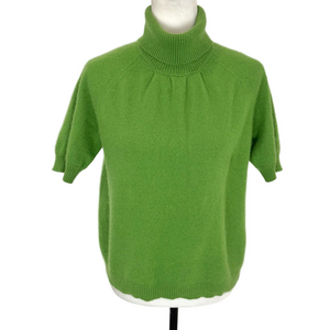 Green turtleneck short sleeved sweater